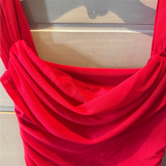 Scarlet Red Ruched Midi Dress Small - Picture 3 of 6